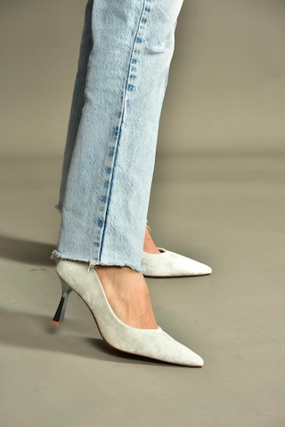 Fox Shoes V820151604 Bej Kumaş İnce Topuklu Kadın Abiye Ayakkabı Bej