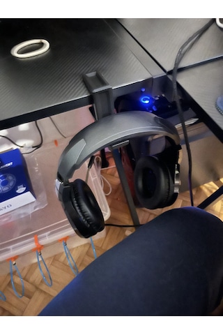 Ayarlanabilir Siyah Renk Sıkıştırmalı Masaüstü Kulaklık Tutucu Stand