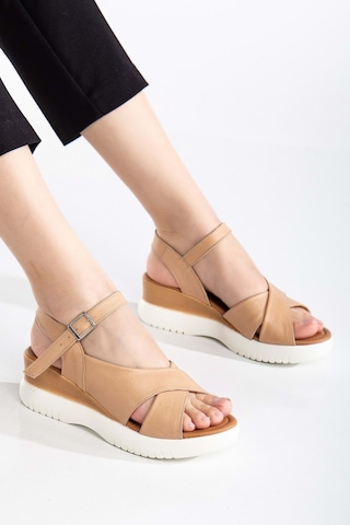 Analin Shoes Kadın Hakiki Deri Bilekten Bağlı Yüksek Taban Sandalet Nude