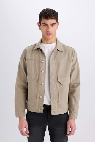 DeFacto %100 Pamuk Slim Fit Dar Kesim Düğmeli Cepli Mevsimlik Baharlık Jean Ceket B8155AX25SPKH465