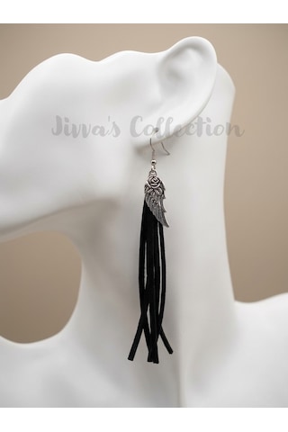 Boho Serisi Koleksiyonu. Melek Kanadı Figürlü Siyah Renk Deri Püskül Küpe. El Yapımı Özel Gümüş - Siyah