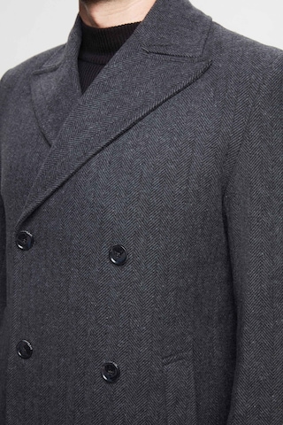 D's Damat Ds Damat Regular Fit Antrasit Balıksırtı Kruvaze Palto 3hf0832200151 Antrasit