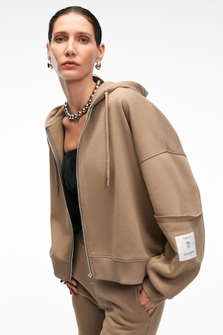 Grımelange Vıvıenne Kadın Metal Fermuarlı Kapüşonlu Kolda Süs Etiket Ve Cep Detaylı Vizon Sweatshirt Vizon