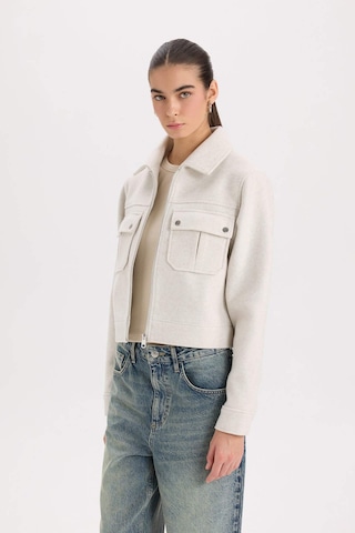 DeFacto Regular Fit Polo Yaka Cepli Fermuarlı Kısa Kaşe Kaban D5767AX25SPER238 Ekru