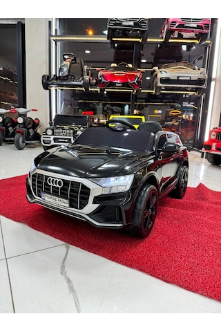 Poyraz Akülü Yumuşak Lastikli Audi Q5 12v Akülü Araba Özel Plaka 0-5 Yaş Metalik Siyah