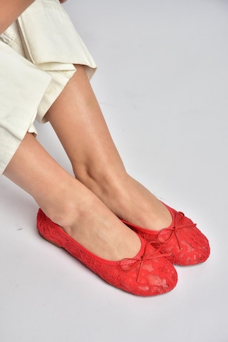 Fox Shoes Y726785206 Kırmızı Dantelli Kadın Babet