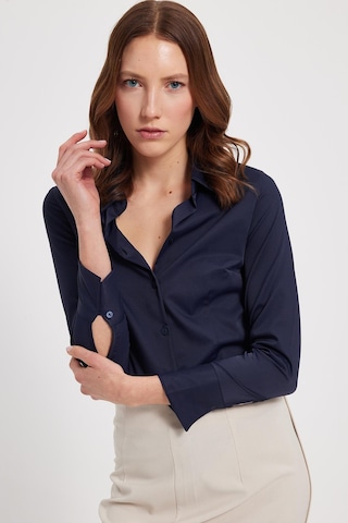 Tudors Kadın Slim Fit Dar Kesim Klasik Yaka Uzun Kollu Lacivert Gömlek-40356 Lacıvert