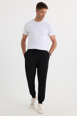 Tudors Erkek Regular Fit Klasik Kesim Beli Bağcıklı Jogger Cepli Lastikli Paça Siyah Eşofman Altı-40063 Siyah
