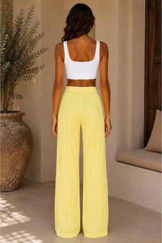 Hira Life Fashion Kadın Kumaşı Kabartma Detaylı Bol Paça Ve Önü Bağcıklı Salaş Burgu Şık Pantolon Sarı Sarı