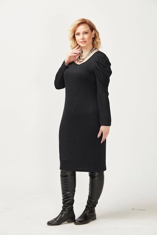Moda Berray 3228 Havalı Kol Büyük Beden Şık Triko Elbise Siyah Siyah