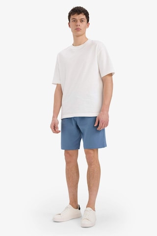 DeFacto Slim Fit Dar Kesim Cepli Pamuklu Basic Düz Bermuda Şort W1105AZ25SPBE808