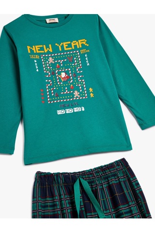 Koton Yılbaşı Temalı Pijama Takımı Baskılı Uzun Kollu Pamuklu Yeşil 4wlm40004mk 4WLM40004MK980 Yeşil