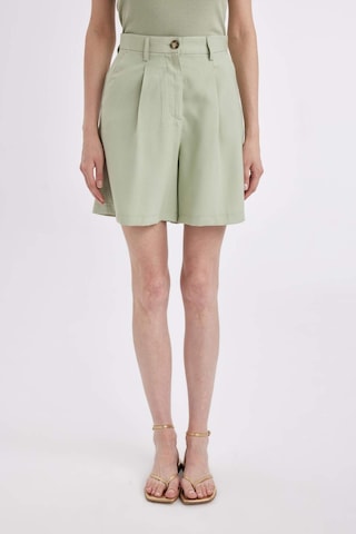 Defacto Yüksek Bel Geniş Paça Şort D1198AX24SMGN1212 Yeşil