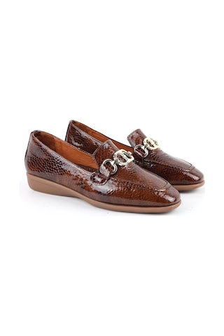 Libero Kadın Loafer Günlük Hakiki Deri Kroko Desenli Parlak Rugan Metal Zincir Tokalı Esnek Kauçuk Taban L031.26142209 Caramel