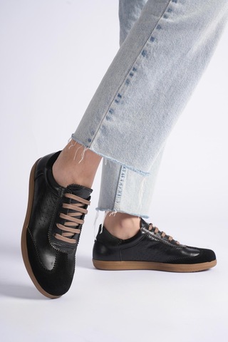 Analin Shoes Kadın Hakiki Deri Bağcıklı Süet Detaylı Spor Ayakkabı Siyah