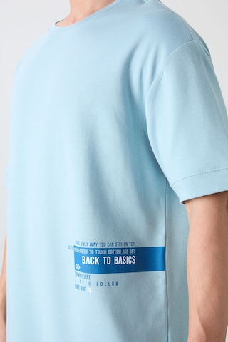 Tommy Life Açık Mavi Pamuklu Kalın Yumuşak Dokulu Oversize Fit Baskılı Erkek T-shirt - 88322 Açik Mavi