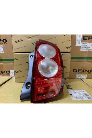 Nıssan Micra K12 2003-2007 Arası Tyc Sağ Stop Lambası Duysuz 26550-ax720 / 26550-ax710