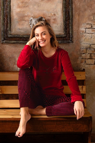 Nisanca Kışlık Kadın Kadife Pijama Takımı - Süper Soft Serisi Bordo