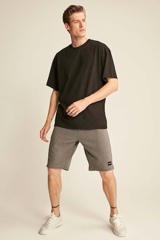 Grımelange Grımelange Jett Erkek Oversize Fit %100 Organik Pamuk Kalın Dokulu Bisiklet Yakalı Siyah T-shirt Siyah