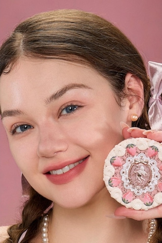 Flower Knows Strawberry Cupid Pore-blur Powder Pudra 01 Soft Lavender