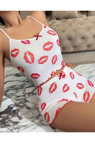Motto10 Butik Kadın Beyaz Dudak Desenli Seksi Gecelik Takım 5021