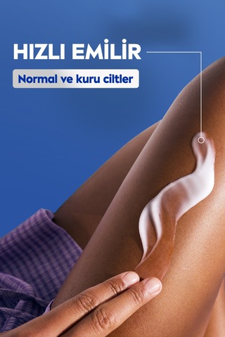 Değerli Yağlar Içeren Nemlendirici Vücut Losyonu 400ml, Kiraz Çiçeği, Jojoba Yağı, Kuru Cilt Tipleri