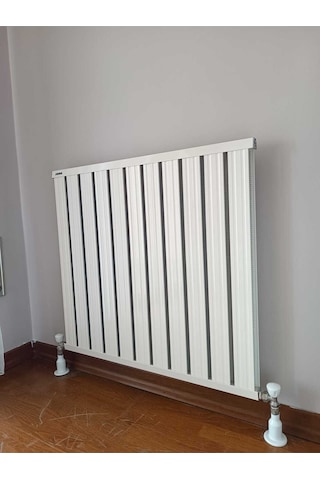 Alüminyum Panel Radyatör Klasik Model 1400 Mm X 480 Mm Ral 9010 Kırık Beyaz