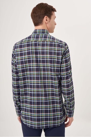 Bisse Erkek Regular Fit Paşa Yaka Spor Gömlek Laci Gm23y231026 D39 Çok Renkli