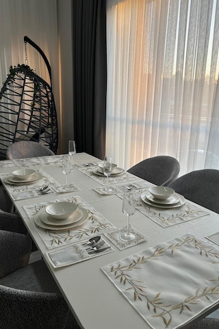 Nazlım Keten Nakışlı Amerikan Servis Takımı 19 Parça Gold Gold