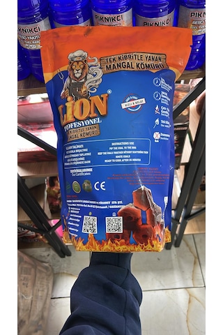 Tek Kibritle Yanan Mangal Kömürü Lion Profosyonel 1.5 Kg 10'lu Koli Mavi