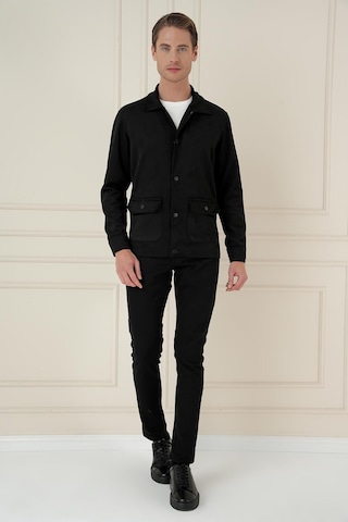 Comfort Fit Mono Yaka Kapaklı Cep Casual Siyah Ceket C 699 Siyah