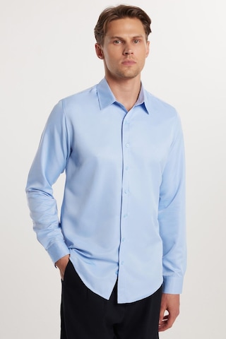 Tudors Slim Fit Uzun Kollu Kolay Ütü Teri Emen Nefes Alan Doku Kravatlık Dört Mevsim Mavi Erkek Gömlek-24892 Mavi