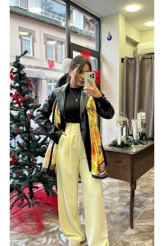Ayçagüney Örme Kumaş Beli Kuşaklı Bol Pantolon - Vanilya Vanilya