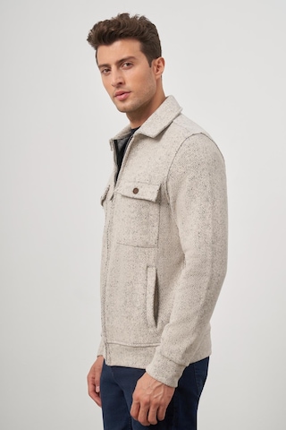İmza Bej Örme Bebe Yaka Kendinden Desenli Yırtmaçsız Astarsız Slim Fit Classic Mont 1007245156 Bej