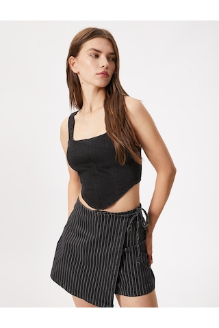 Koton Crop Korse Büstiyer Kot U Yaka Askılı Asimetrik Kesim Siyah 3sal30013md 3SAL30013MDBLK Siyah