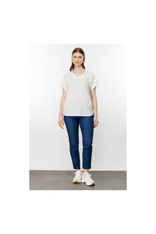 On Kadın Büyük Beden V Yaka Parçalı T-shirt 71476 Ekru