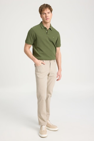 Wrangler Texas Slim Fit Dar Kesim Normal Bel Dar Paça Esnek Bej Erkek Pantolon - W212331 Bej