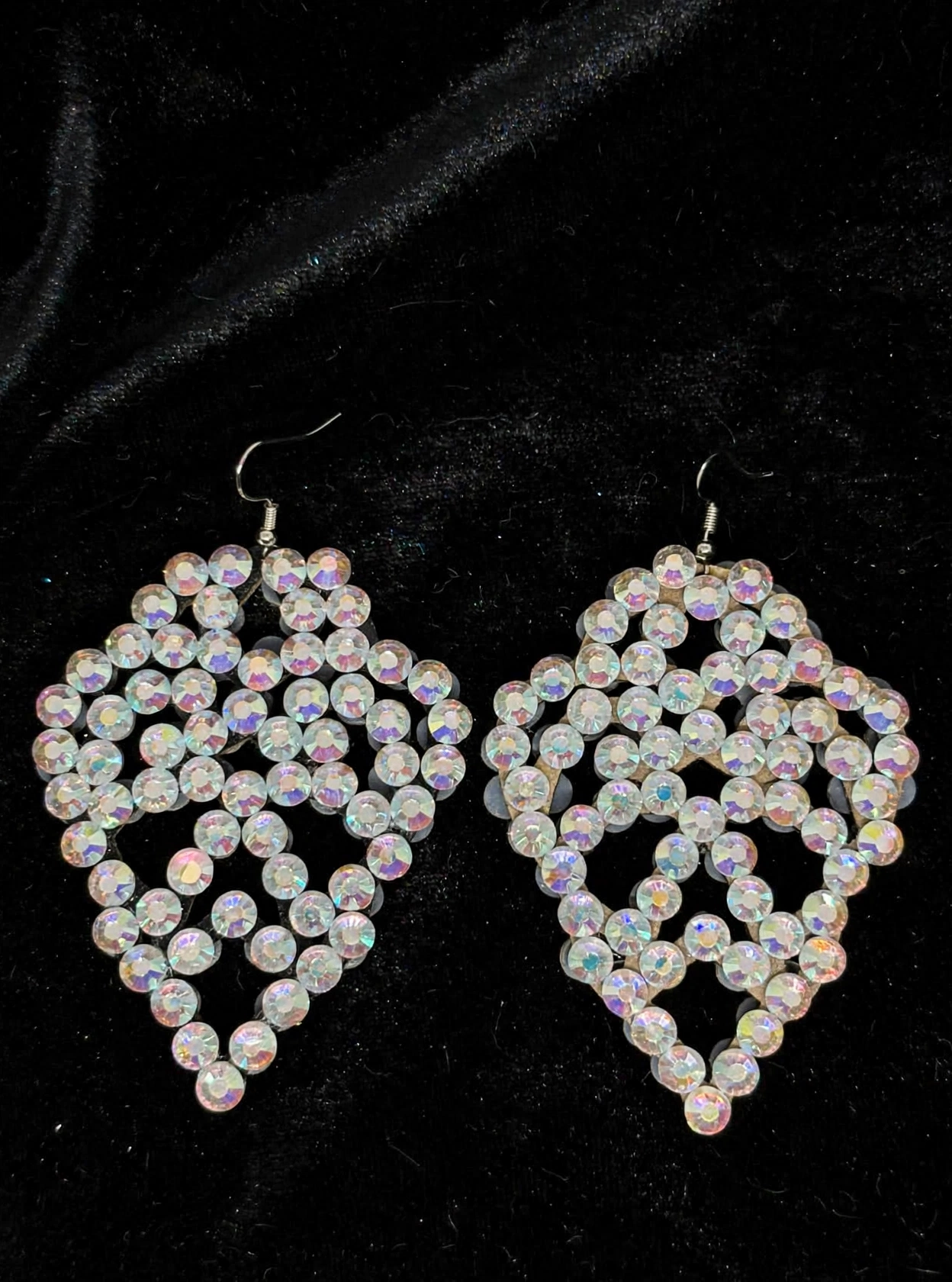 El Yapımı Rhinestone Taşlı Sallantılı Küpe Dans, Sahne Ve Abiye Beyaz