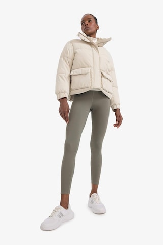 Defacto Su Geçirmez Oversize Fit Çıtçıtlı Şişme Bej Kadın Mont E9266ax/bg779 Bej