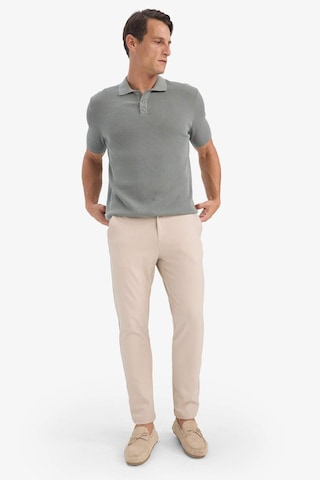 DeFacto Tailored Fit Normal Kesim Düz Paça Her Yöne Esneyen Yazlık Kumaş Pantolon C7508AX25SPBG755