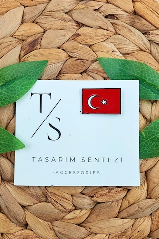 Rozet Çanta Şapka Takı Aksesuar Türk Bayrağı Ay Yıldız Sancak