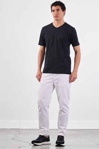 Dufy Siyah V Yaka Pamuklu Düz Renk Slim Fit Erkek T-shirt Siyah