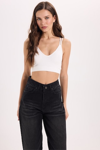 Tudors Kadın Slim Fit Dar Kesim Çapraz Bağlamalı Askılı V Yaka Ekru Crop -51181