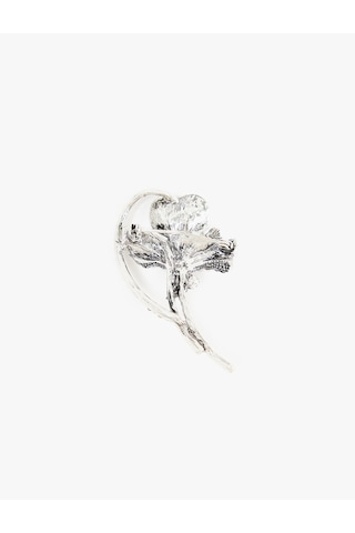 Koton Kristal Taşlı Kalp Formlu Çiçek Motifli Metal Broş Gri 7wak70645aa Gümüş