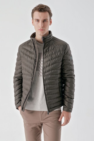 Morven Erkek Haki Su İtici Rüzgar Geçirmez Dynamic Fit Rahat Kesim Şişme Mont 25ks024001710 Haki