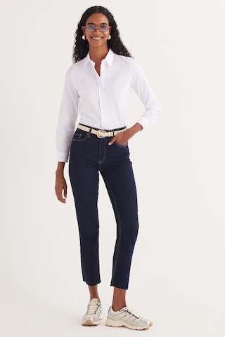 Tudors Kadın Slim Fit Dar Kesim Uzun Kollu Pamuklu Vücuda Oturan Dokulu Beyaz Basic Gömlek-35317 Beyaz