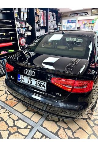 Audi A4 Sedan Bagaj Havuzu 2008-2015 Yılları Arası Uyumlu