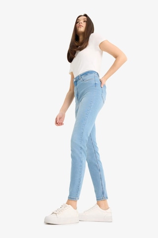 DeFacto Anna Skinny Fit Yüksek Bel Düz Paça Uzun Jean Taş Yıkama Pantolon D8181AX25SPNM85