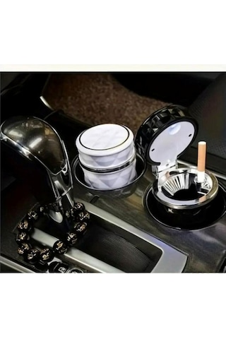 Kristal Pırlanta Taş Görünümlü Mavi Led Işıklı Lüx Oto Küllük Kapaklı Araç İçi Küllük Siyah