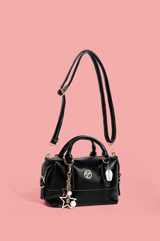 Westbag Kadın Parlak Rugan Deri Star Charm Detaylı El Ve Omuz Askılı Çanta Siyah